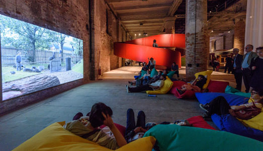 Un’architettura che parla del nostro mondo |